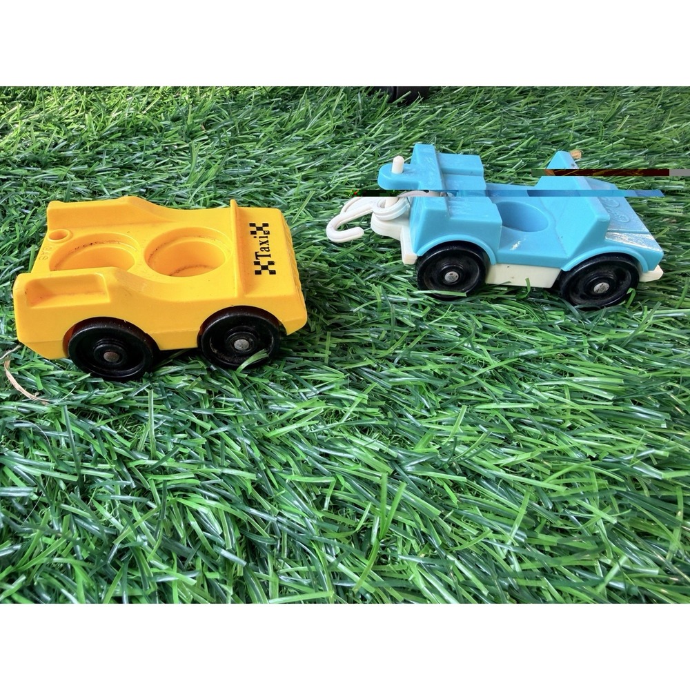 Fisher-Price Little People Taxi #2500 Main Street '70-80 & # 916 Zoo Tram '84